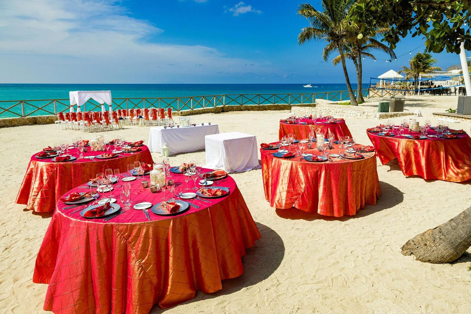 Sonesta Maho Beach All Inclusive Resort Casino & Spa Exterior foto