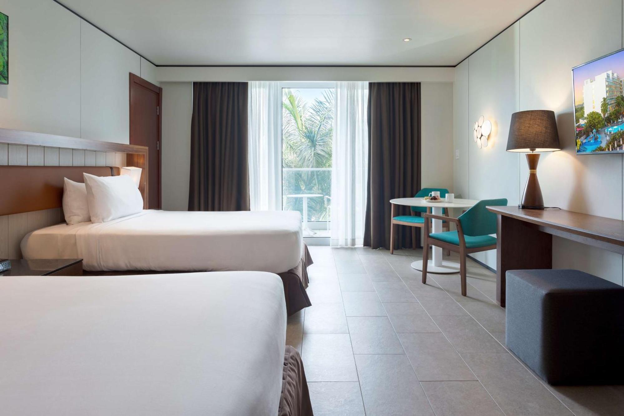 Sonesta Maho Beach All Inclusive Resort Casino & Spa Exterior foto