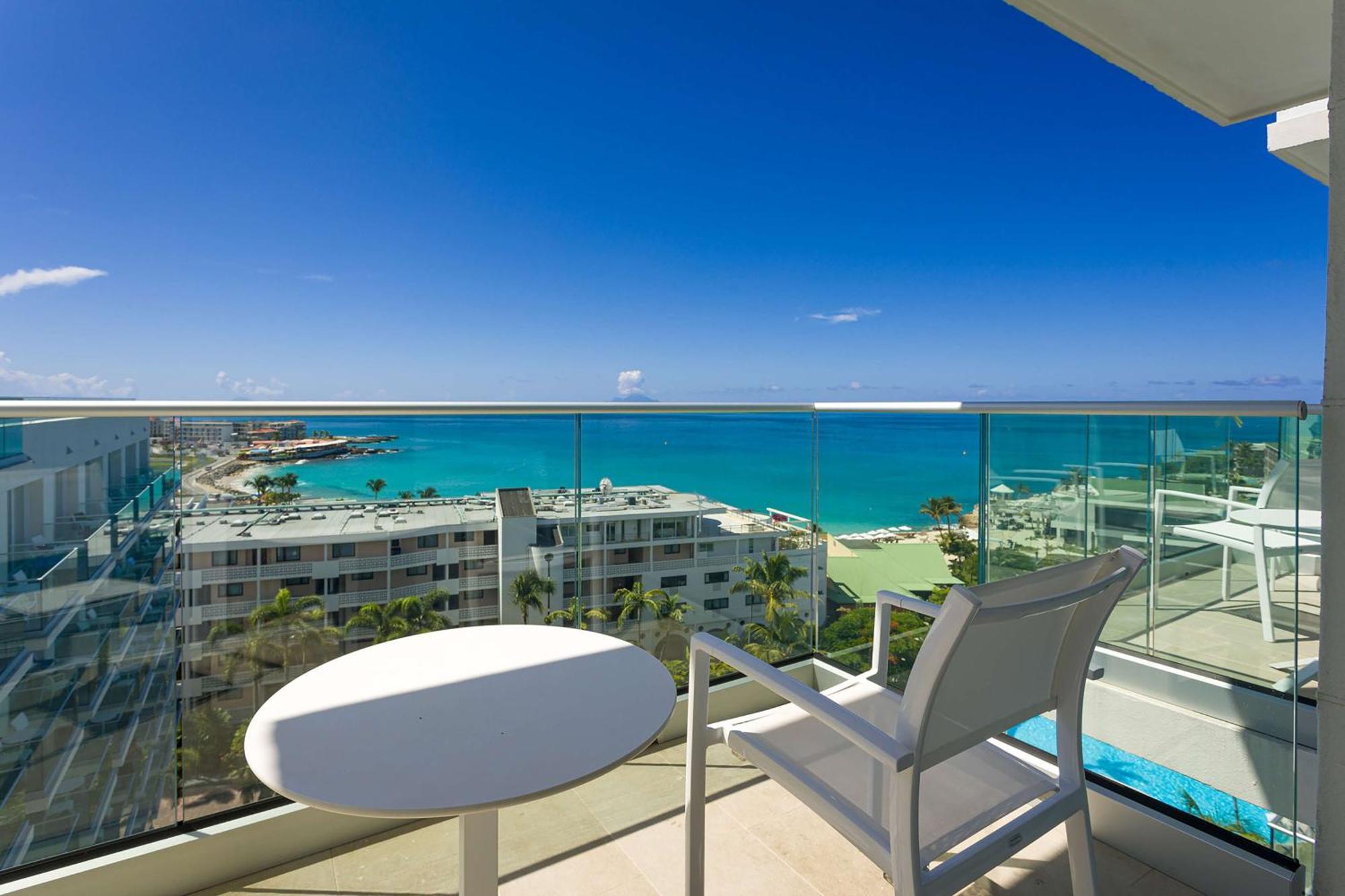 Sonesta Maho Beach All Inclusive Resort Casino & Spa Exterior foto
